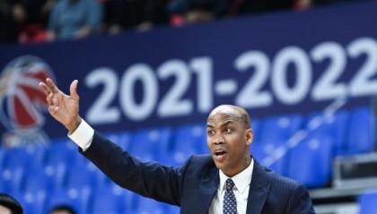 九游体育APP-关键卡位战再度失利 北控与季后赛渐行渐远